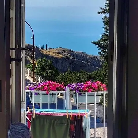 Casa Isabella بيت للعطل Monte SantʼAngelo